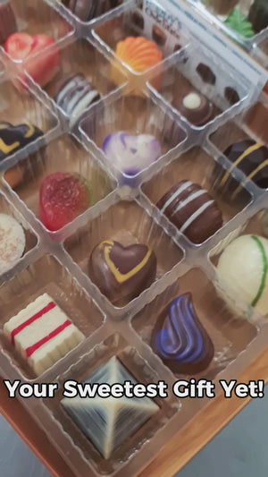 Gift Box 28 gourmet chocolates