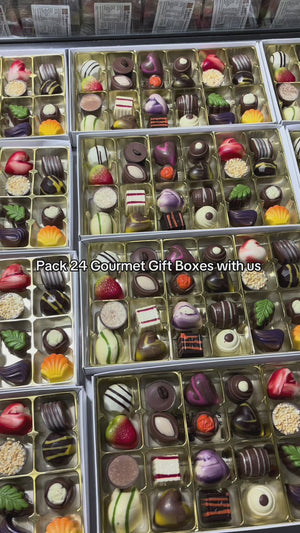 Gift Box 24 gourmet chocolates